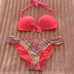 VS Coral Bikini Top 34C Medium NWOT